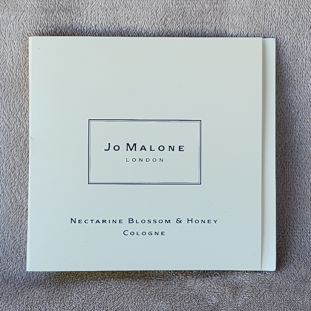 JO MALONE London Nectarine Blossom & Honey Cologne Sample Size 1.5mL